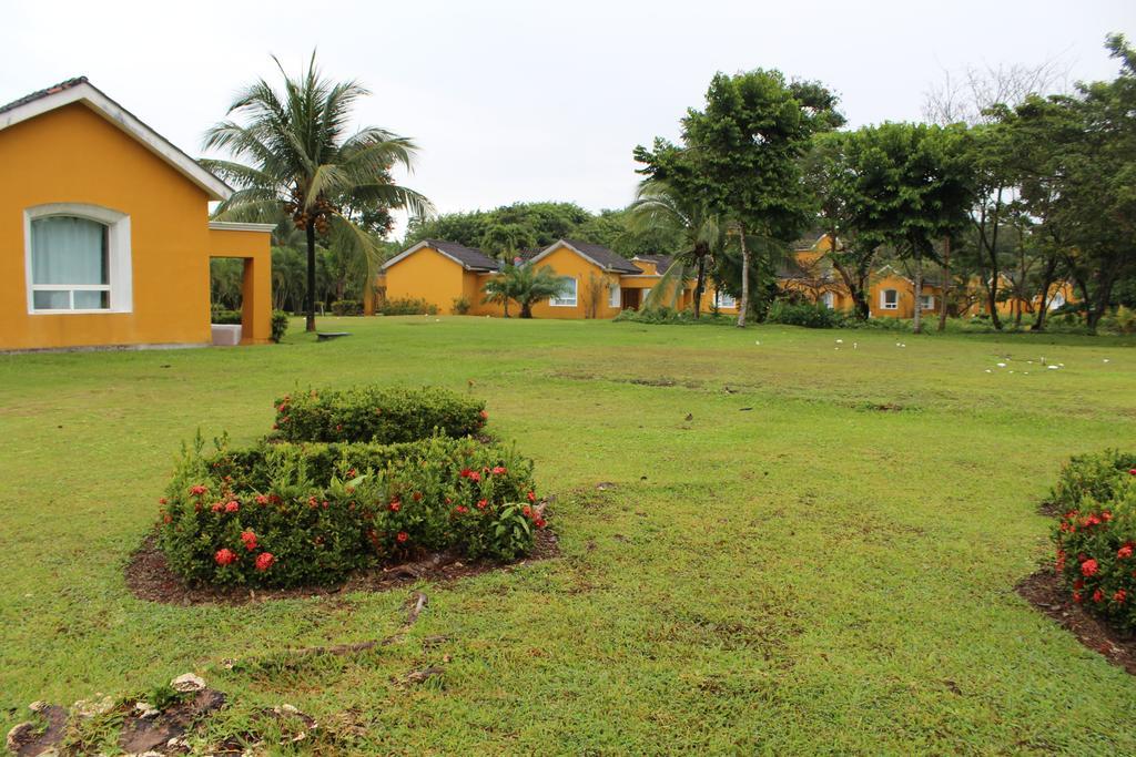 Amatique Bay Hotel Puerto Barrios Exterior foto
