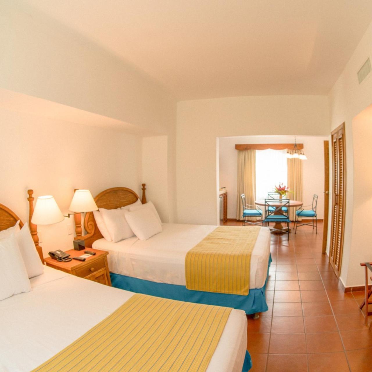 Amatique Bay Hotel Puerto Barrios Exterior foto